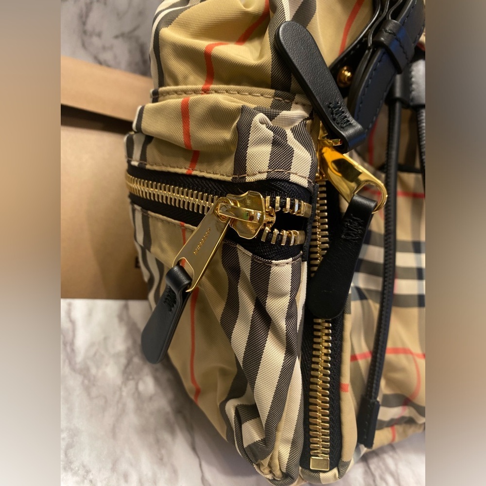 BURBERRY SMALL RUCKSACK BACKPACK NYLON BEIGE - Picture 5 of 10